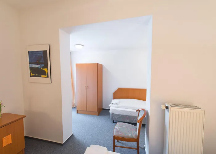 Trip Goethe Messe & Restaurant 3*