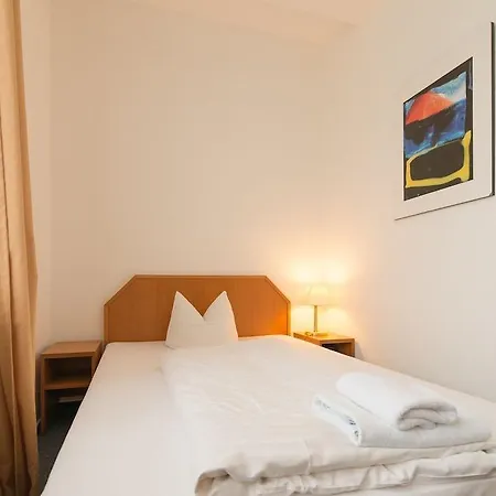 Goethe Messe By Trip 3* Frankfurt am Main