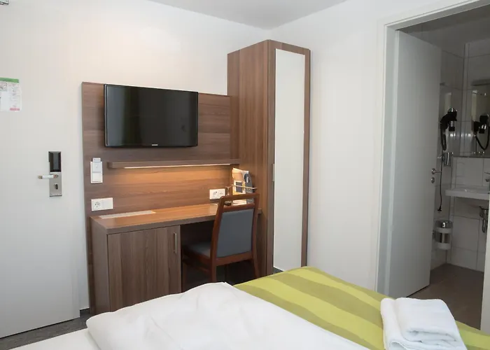 Trip Goethe Messe & Restaurant Hotell 3*