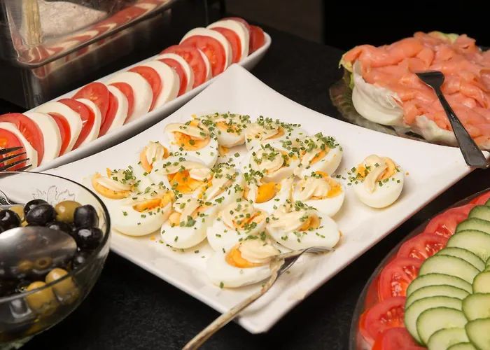 Trip Goethe Messe & Restaurant 3*